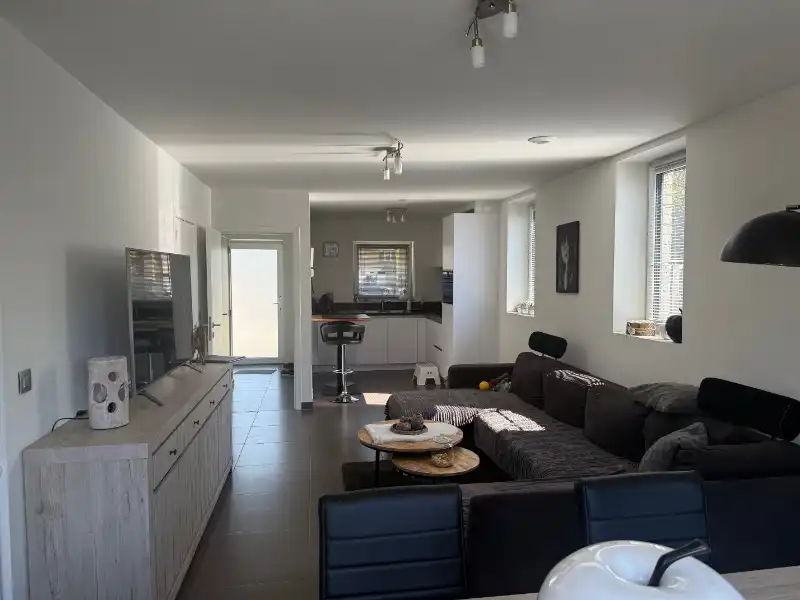 Gezellige half-open passiefwoning met zonnige tuin foto 2