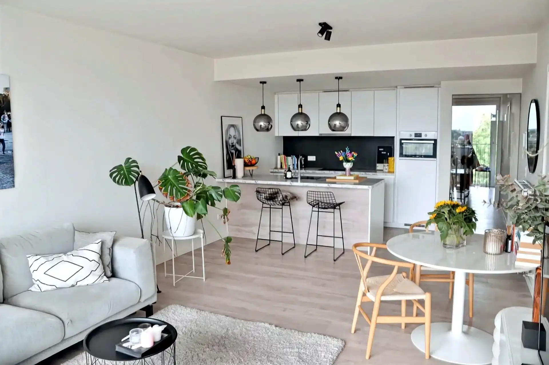 CENTRAAL GELEGEN APPARTEMENT VAN +- 80 M² MET 2 SLPK EN TERRAS NABIJ CENTRUM HASSELT foto 9
