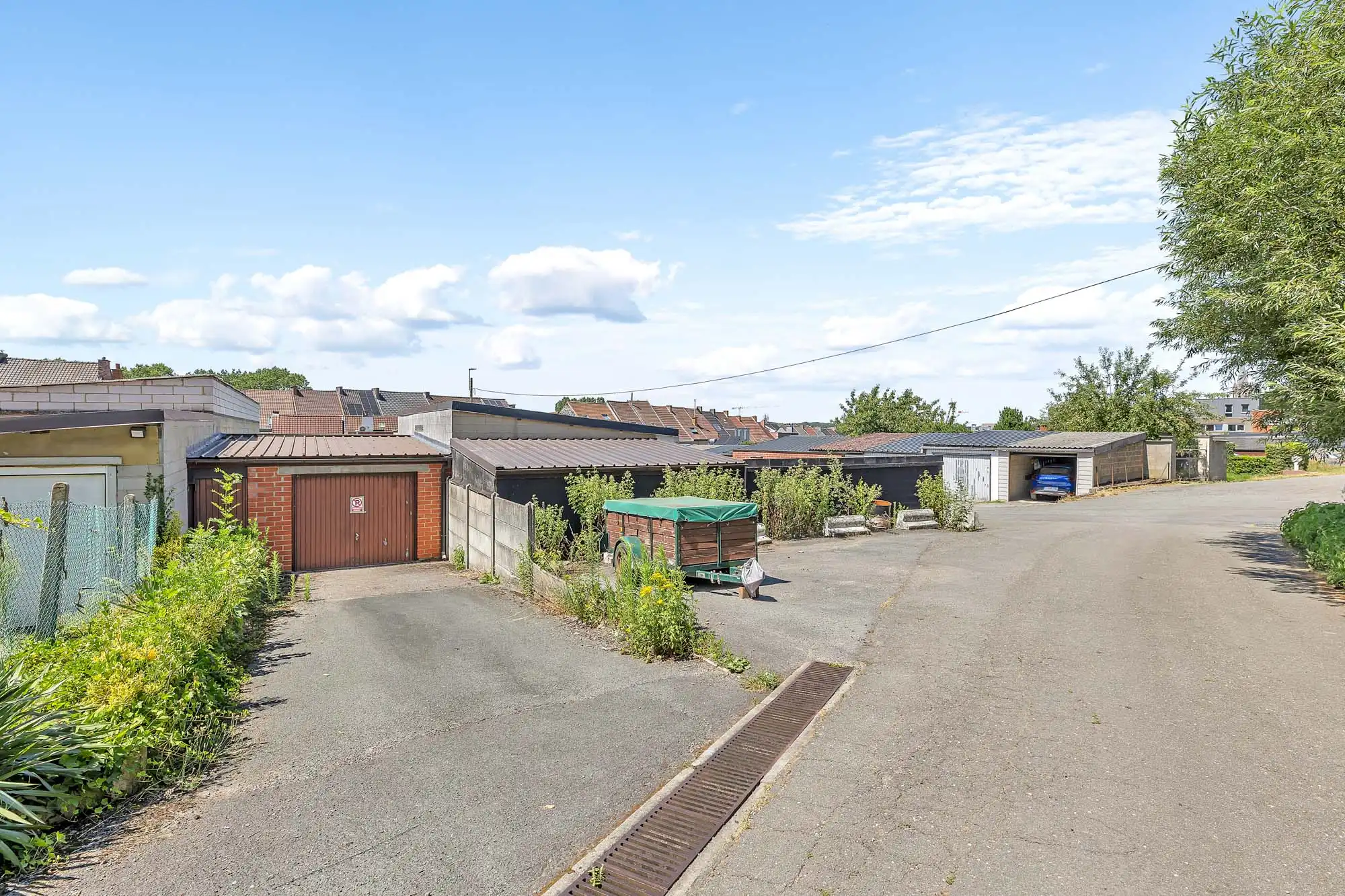 Te renoveren woning met garage en tuin foto 19