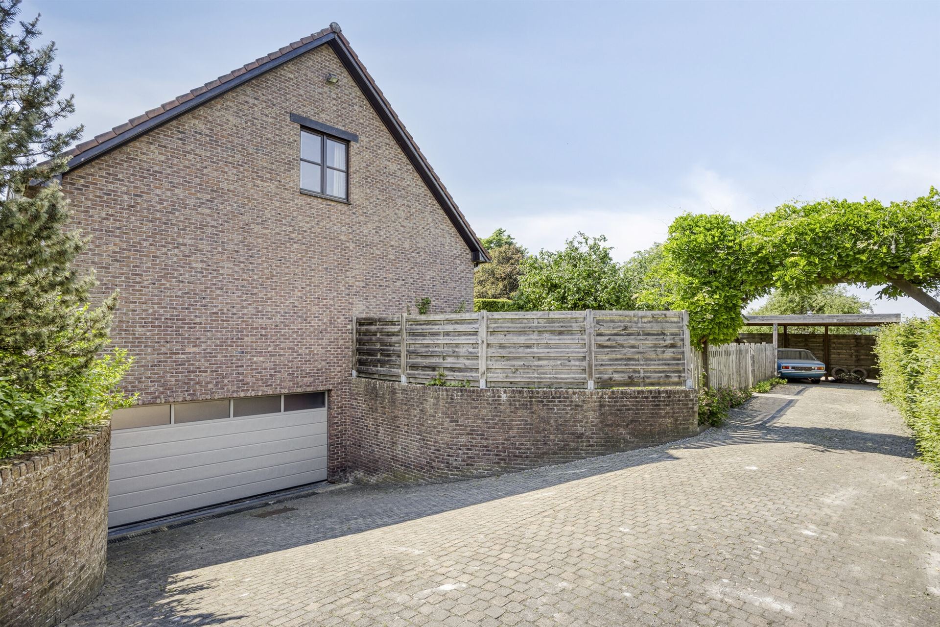 Woning met prachtige tuin te koop in Laakdal foto 20