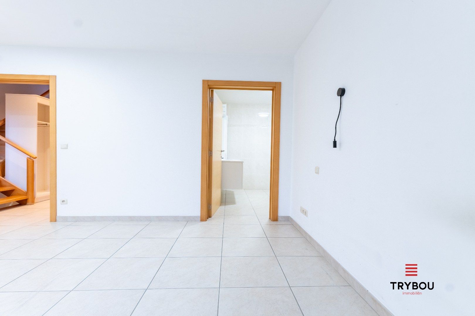 Karaktervolle gezinswoning met 4 slaapkamers op toplocatie foto 7