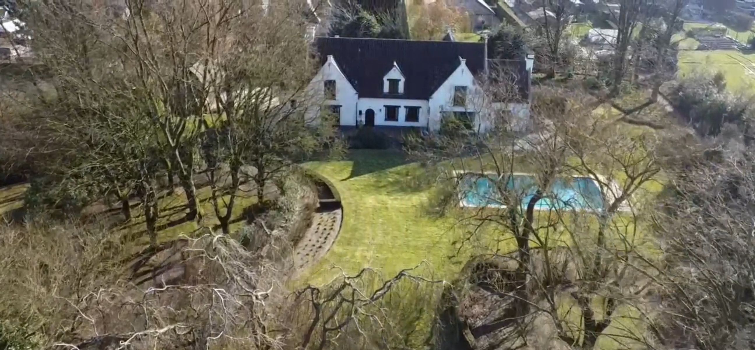 Landelijke villa met 5 slaapkamers en grote tuin foto 12