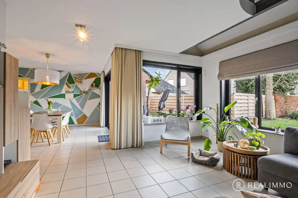 Ruime villa op 3168m² foto 10