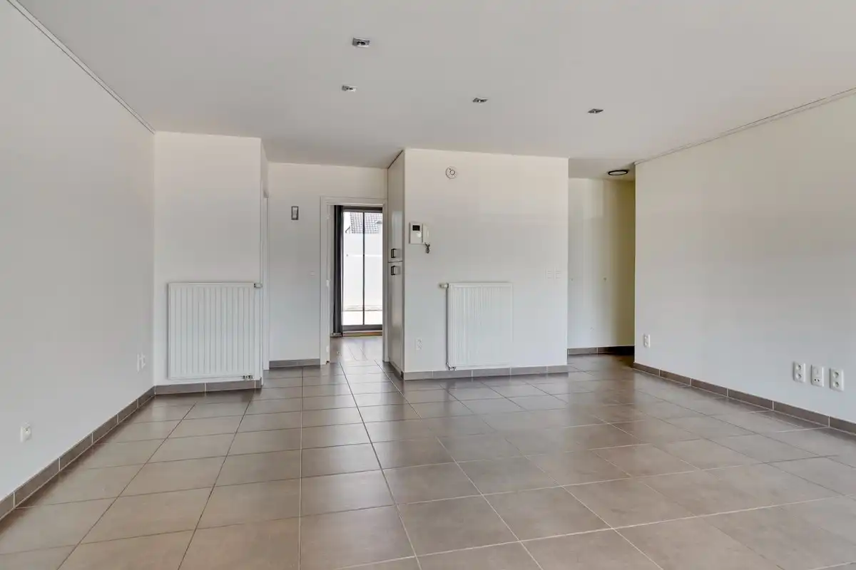 Instapklaar appartement met 2 slaapkamers en royale terrassen te Hoeselt foto 4
