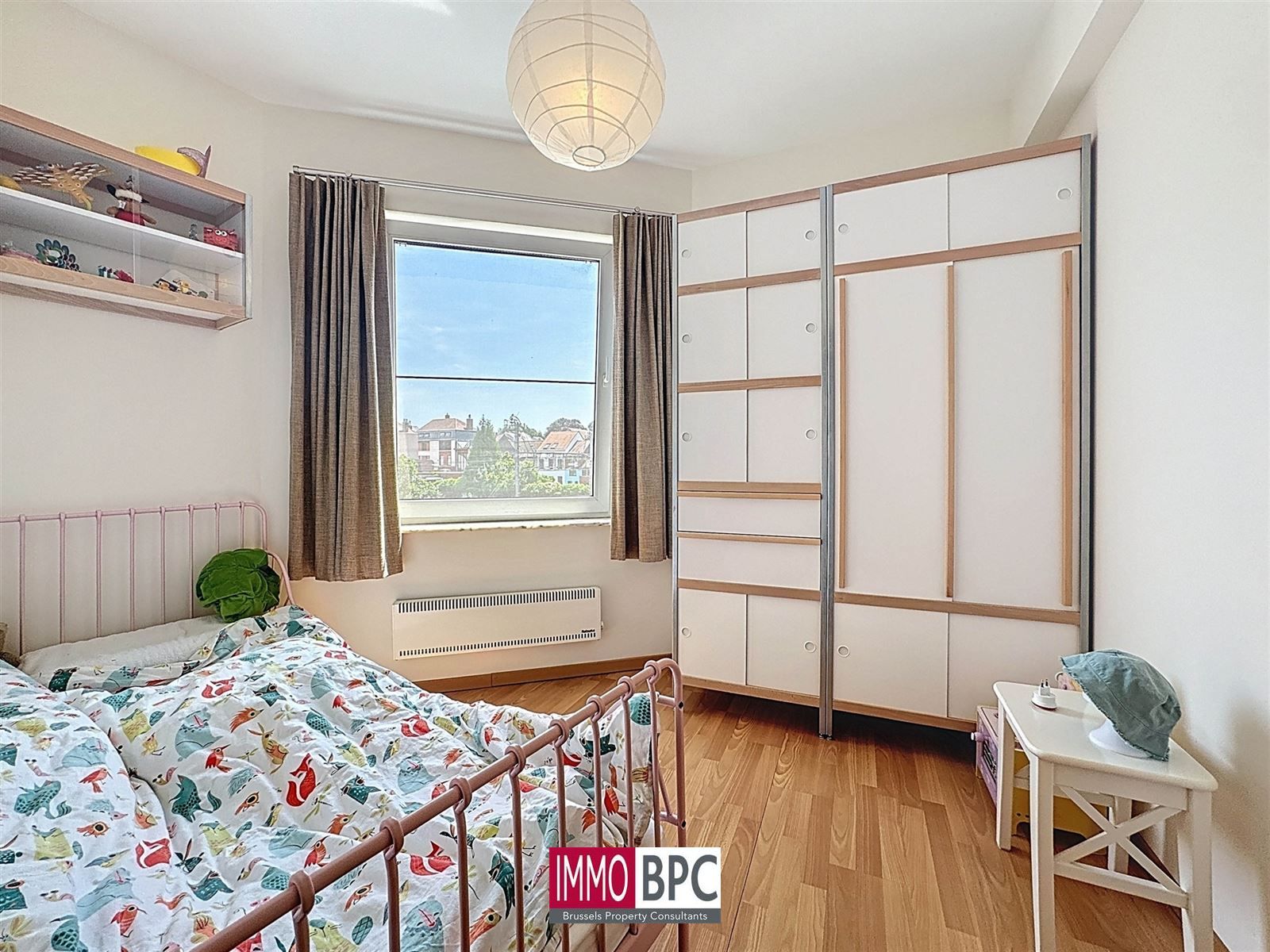 Instapklaar appartement met 2 slaapkamers met  garage  foto 12