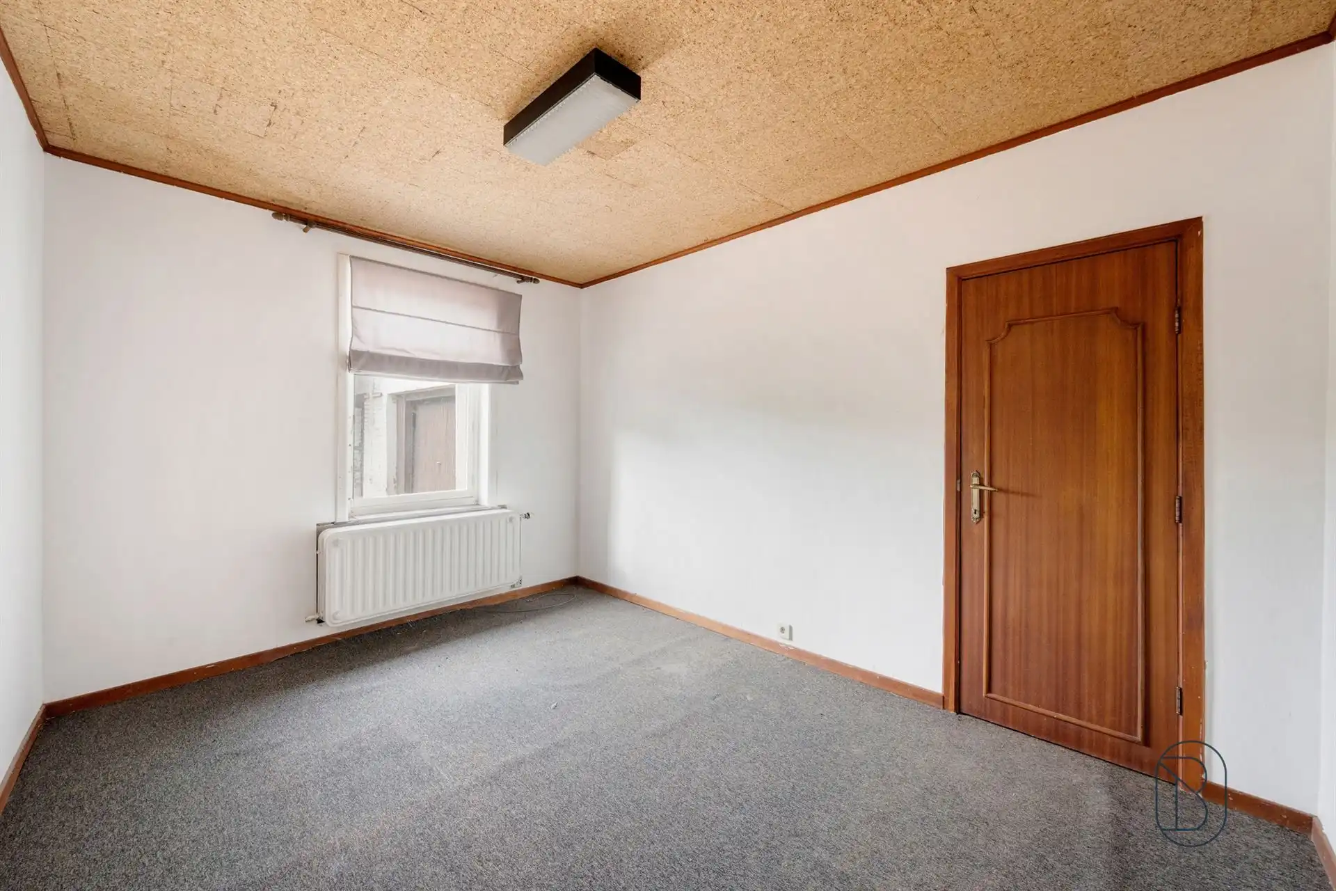 Charmante te renoveren hoeve met hangar op 36 are! foto 16