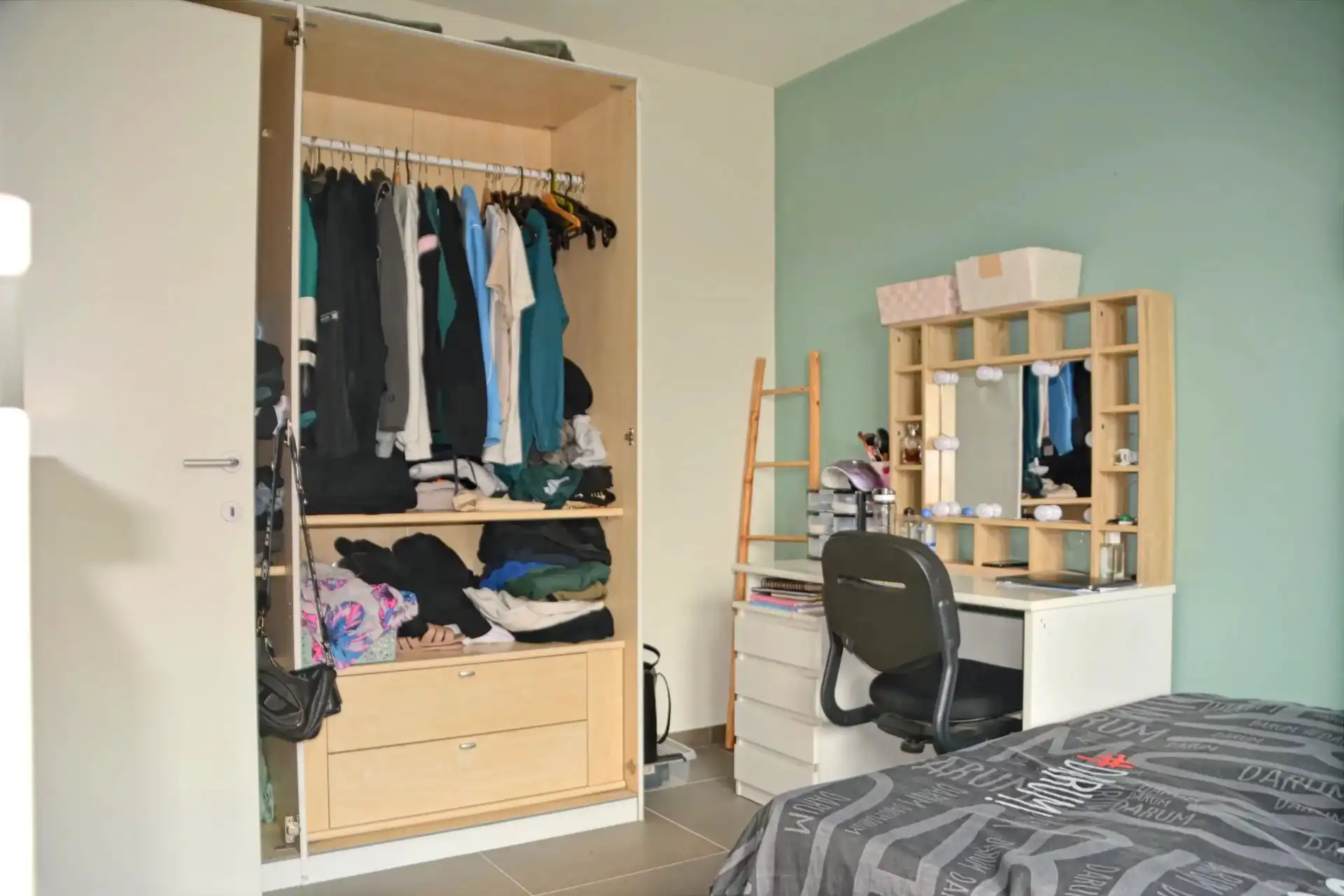 STIJLVOLLE ENERGIEZUINIGE NIEUWBOUWWONING MET 3 SLPK  IN CENTRUM LANAKEN ! foto 16