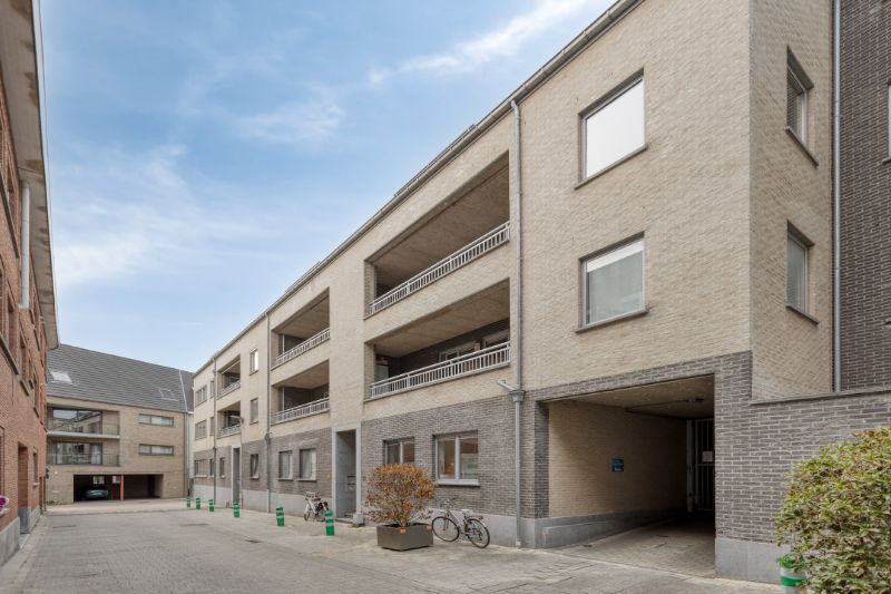 ()=>{if(producerUpdateValueVersion(node),producerAccessed(node),node.value===ERRORED)throw node.error;return node.value} Spiegelstraat 12/003 - 2800 Mechelen
