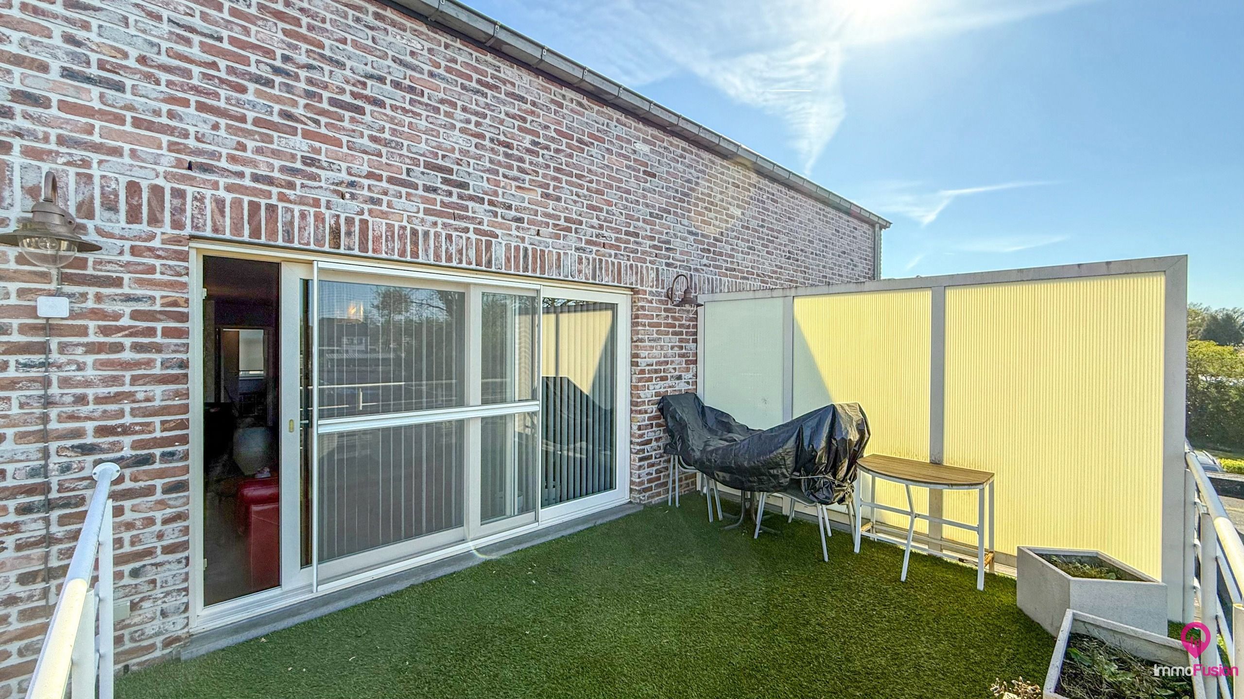 Instapklaar duplex appartement met 3 slaapkamers en terras! foto 17