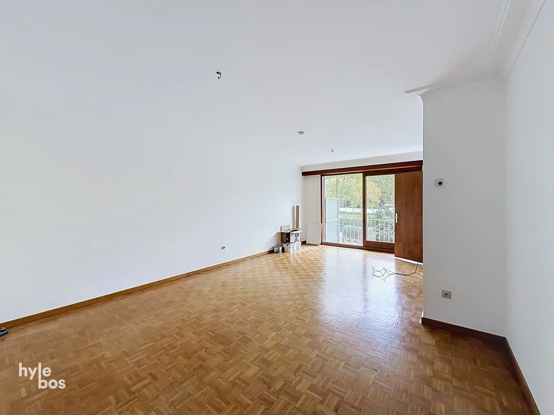Centraal gelegen, instapklaar twee slaapkamer appartement foto 3