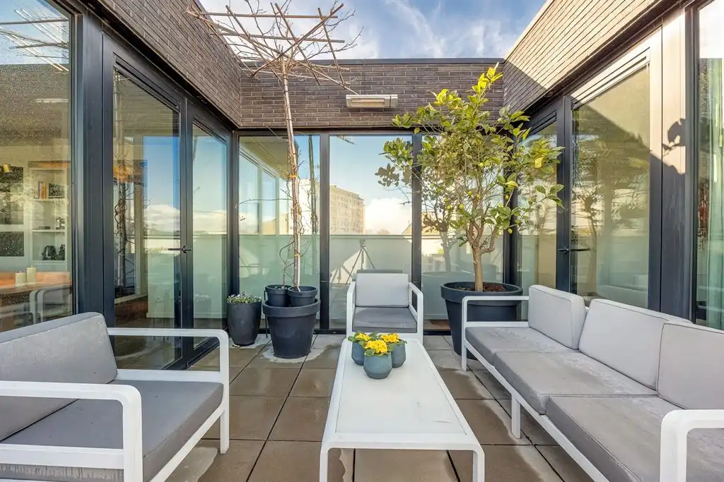 Luxe afgewerkt appartement in hartje Borgerhout foto 8