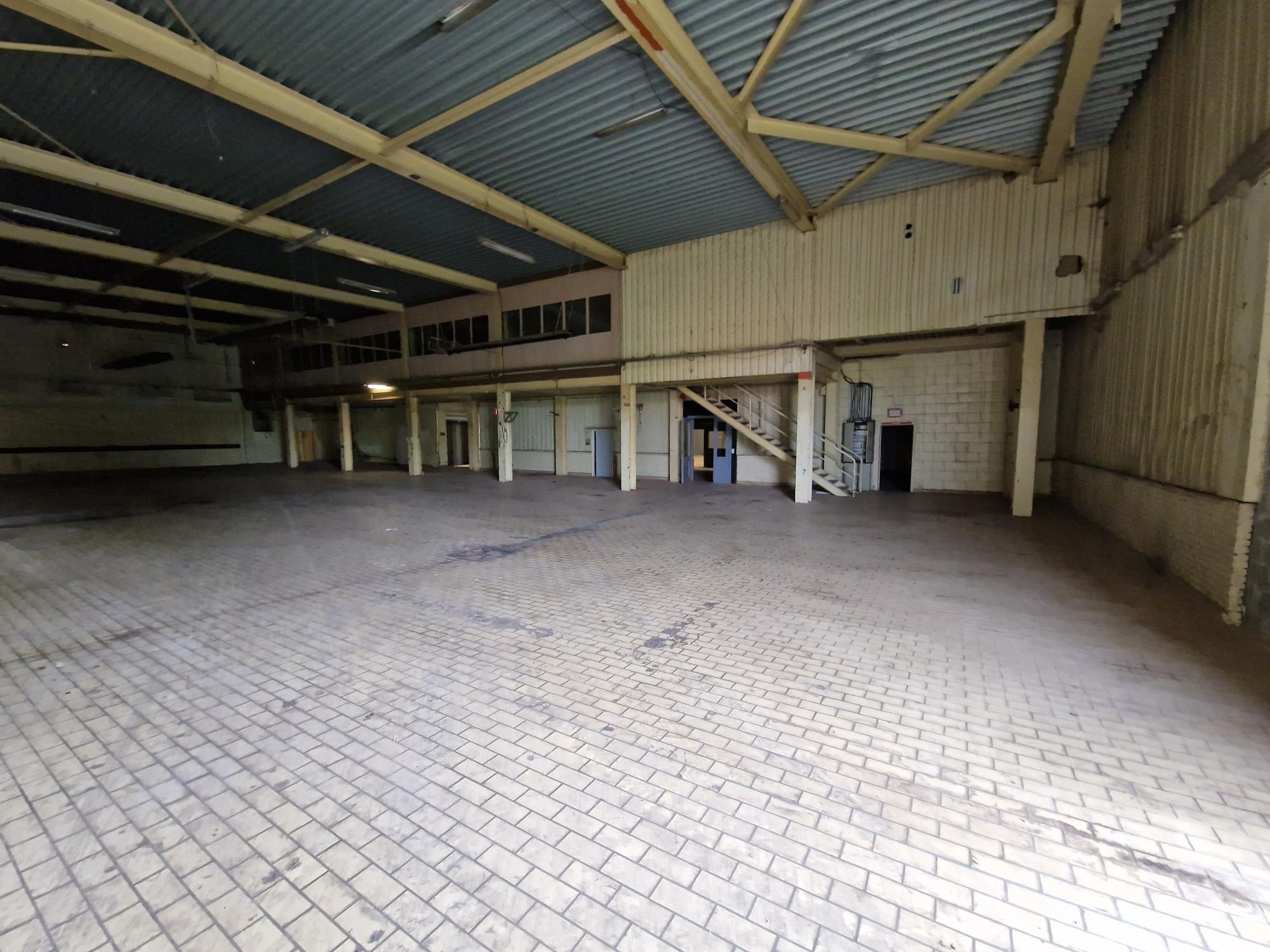 MAGAZIJN UNIT 2 1.400 m2 foto 18