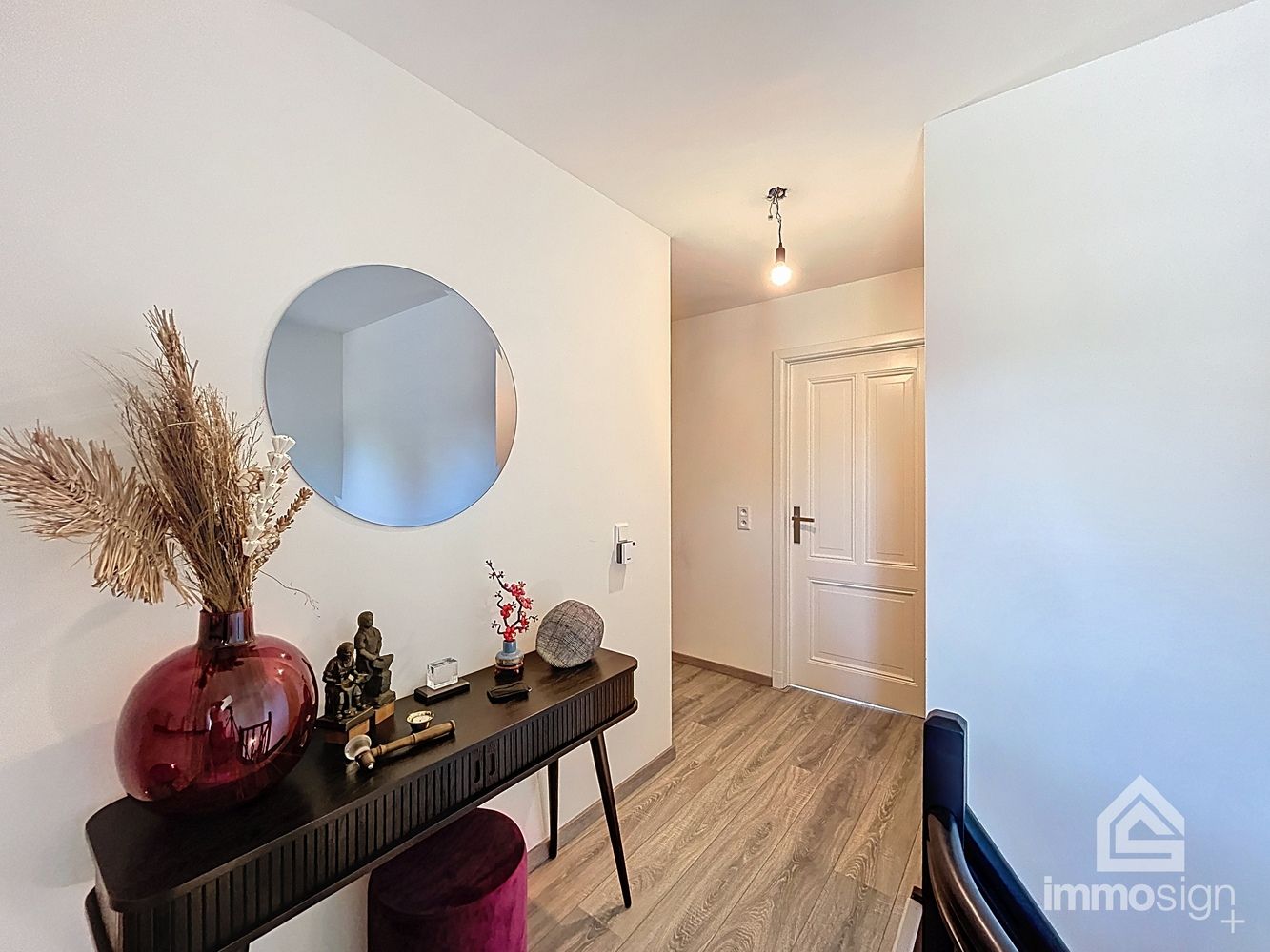 Instapklare gezinswoning met 3 slaapkamers, 2 badkamers, vrijstaande garage en prachtige tuinkamer foto 49