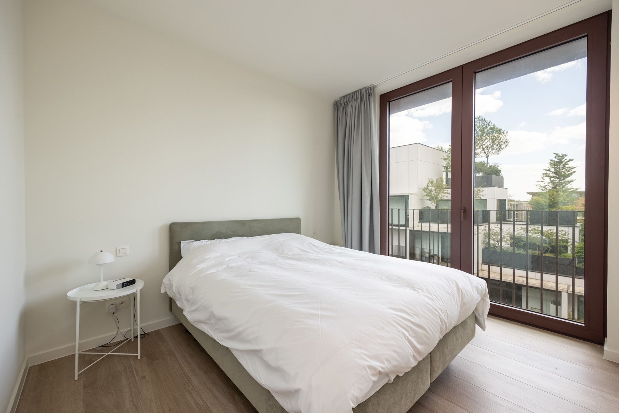 ANTWERPEN-ZUID - Tweeslaapkamer appartement met royale terrassen foto 6