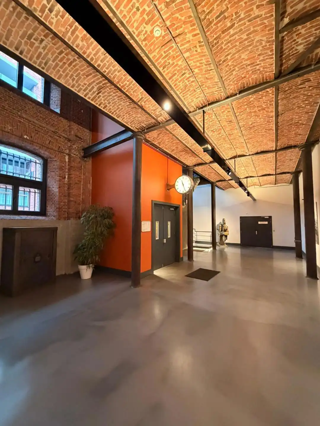 Kantoor te huur foto 14