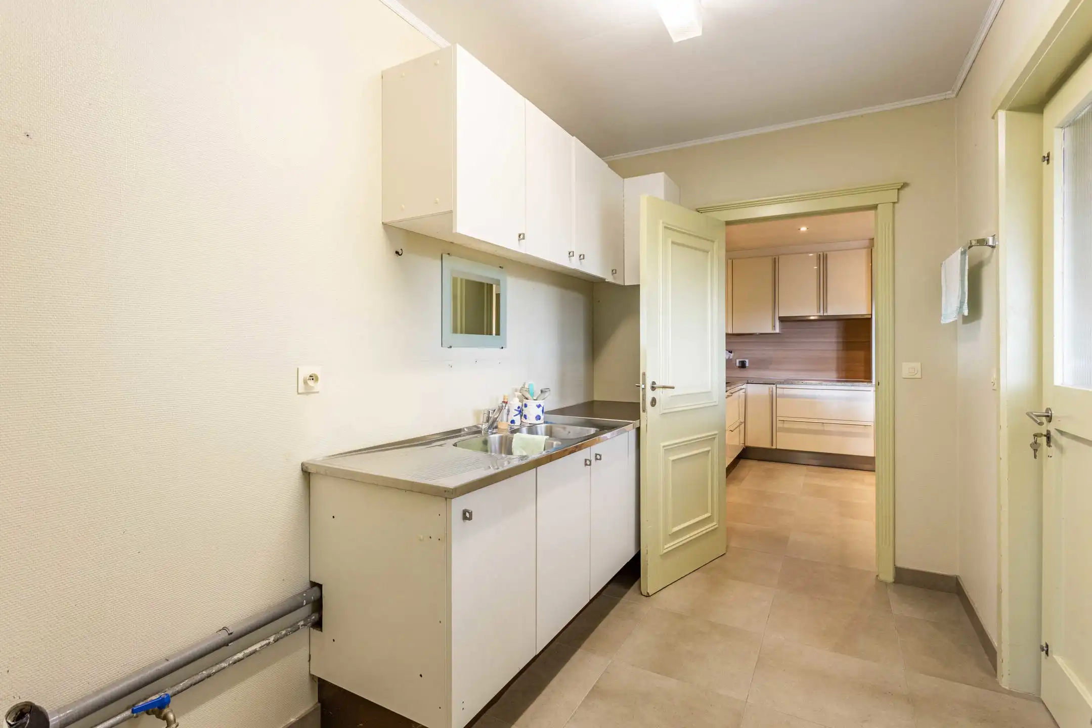 Instapklare villa met tuin, weids uitzicht en ruim bijgebouw foto 20