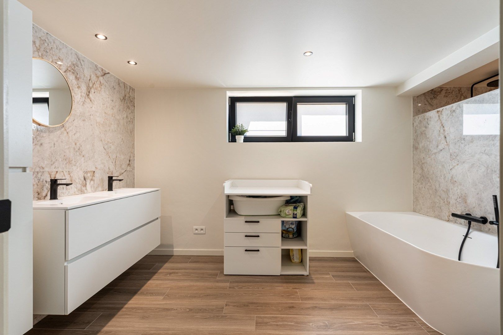 Stijlvolle designwoning met A-label in residentiële woonwijk. foto 37