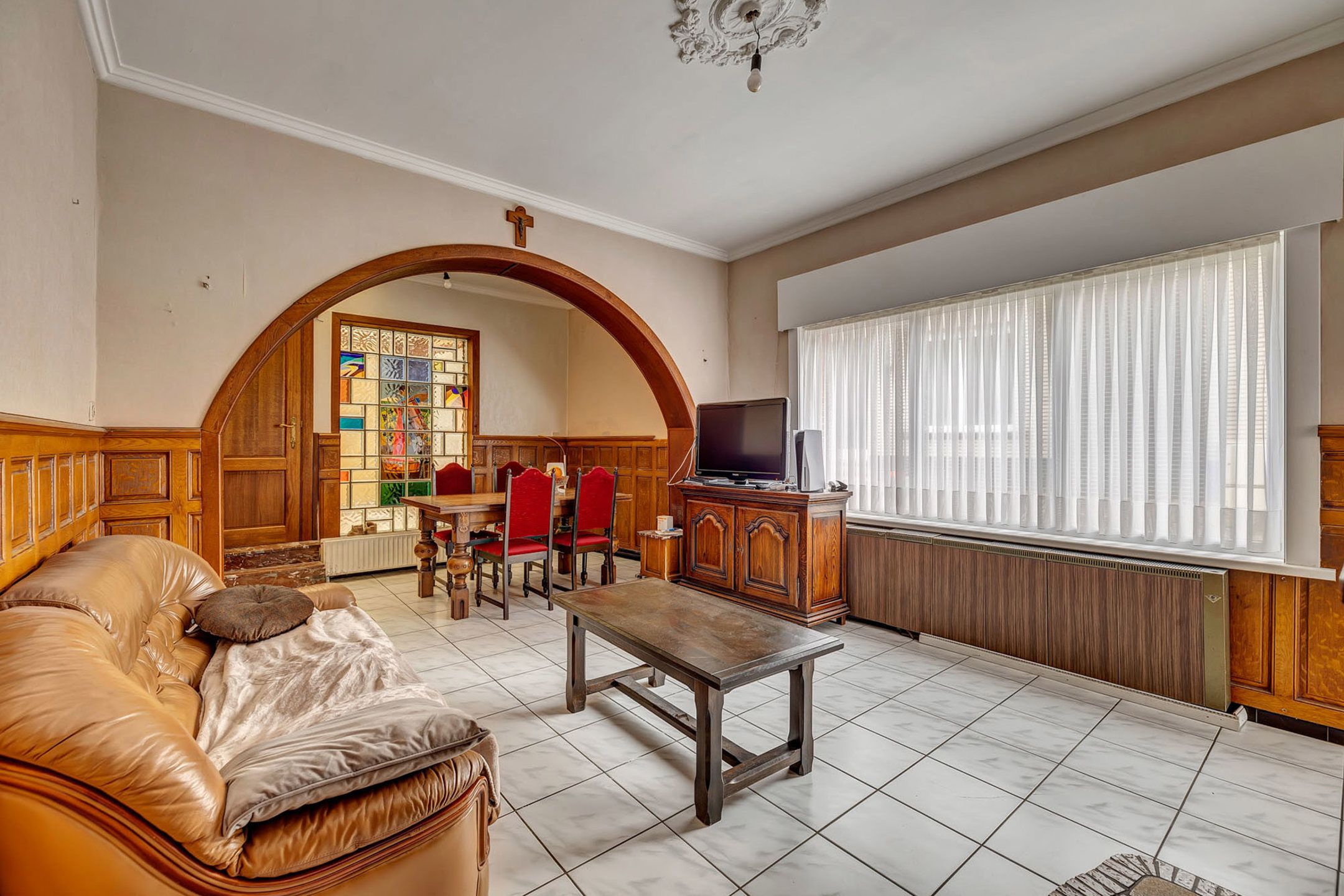 Ruime woning met twee entiteiten en ruime garage foto 2