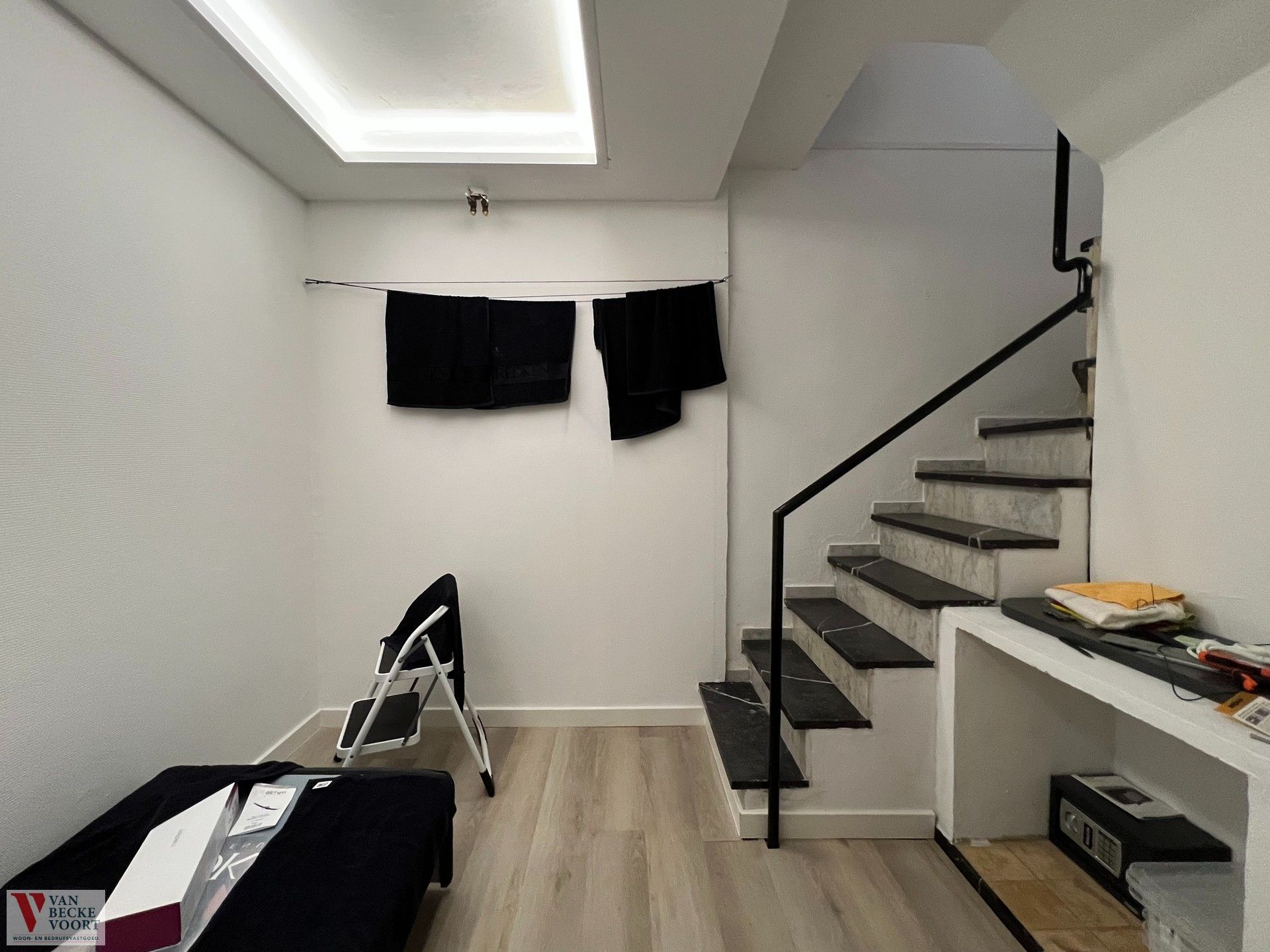 Handelsgelijkvloers 36m² foto 5