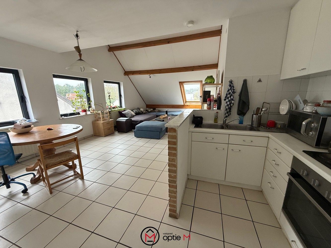 Dakappartement met 1 slaapkamer foto 9