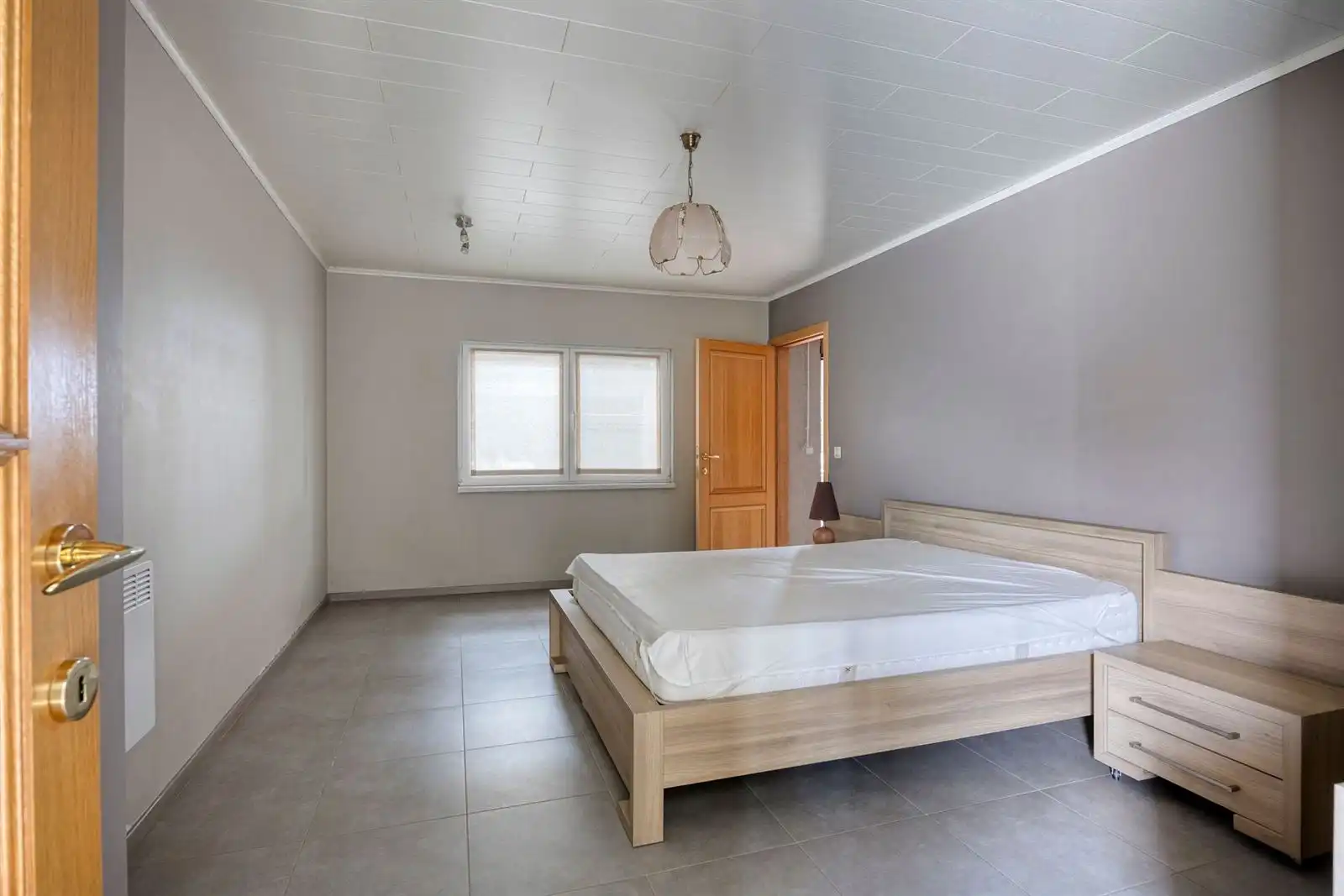Woning met ruime loods te koop op 18 are 78ca foto 9