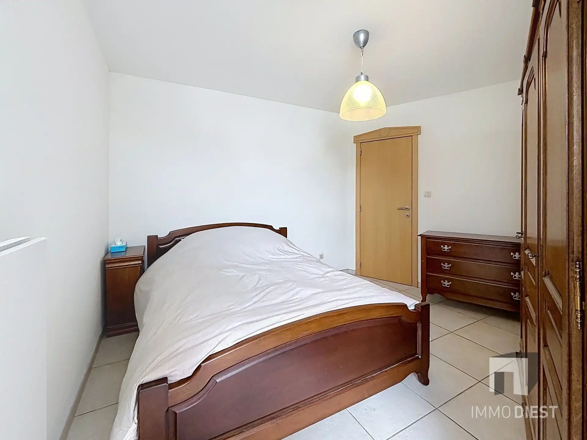 Knap duplexappartement badend in licht op gunstige ligging in Zichem. foto 29