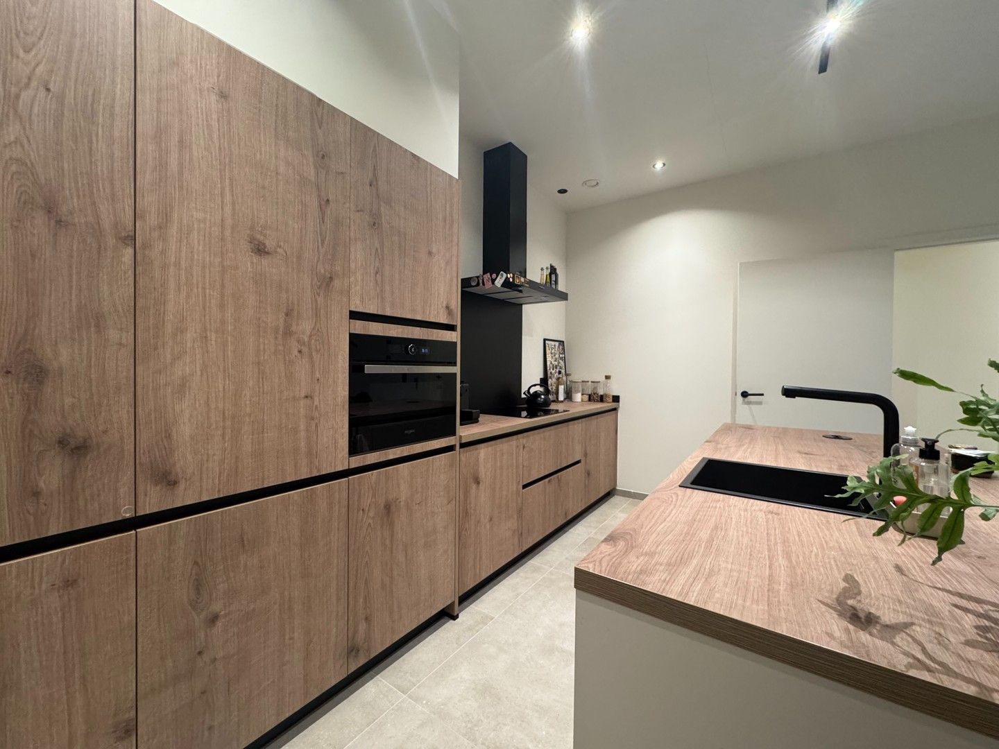 Gelijkvloers appartement met tuin en 2 slaapkamers te huur in Zutendaal foto 6