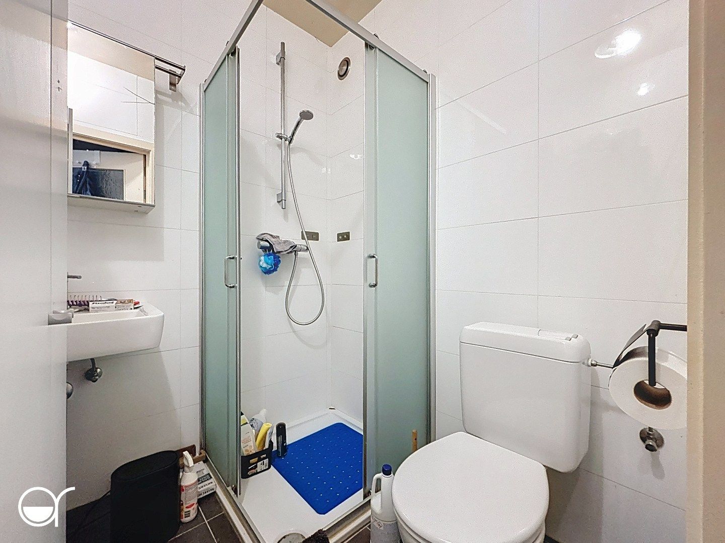Woning met 5 studio's foto 5