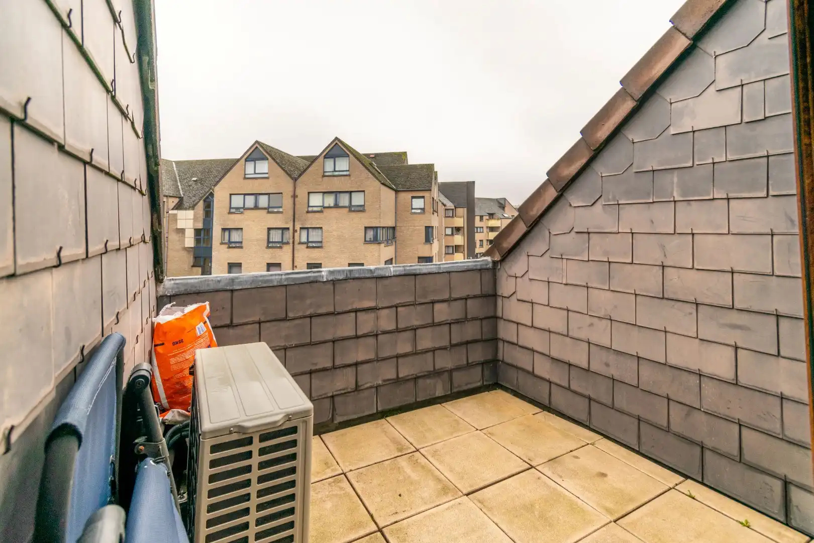 RUIM, INSTAPKLAAR APP MET 5SLP + 3BDK & TERRASSEN! foto 16