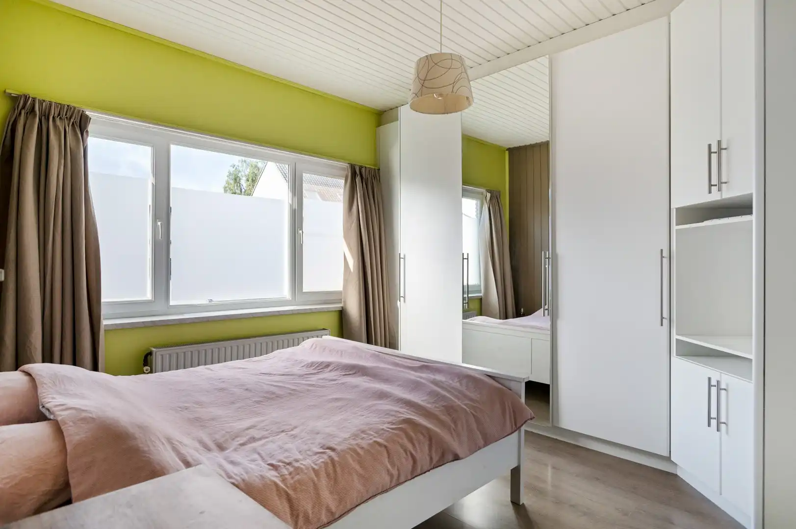 Lichtrijke woning met 3 slaapkamers en afgesloten tuin foto 12