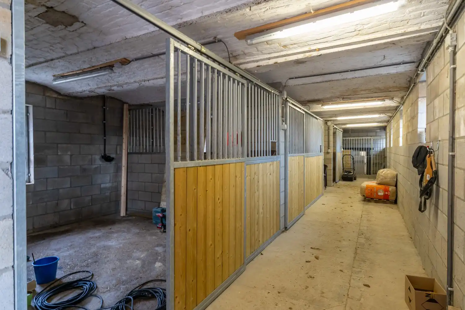 Prachtig gerenoveerde vierkantshoeve (B&B) met wellness te Heers foto 25