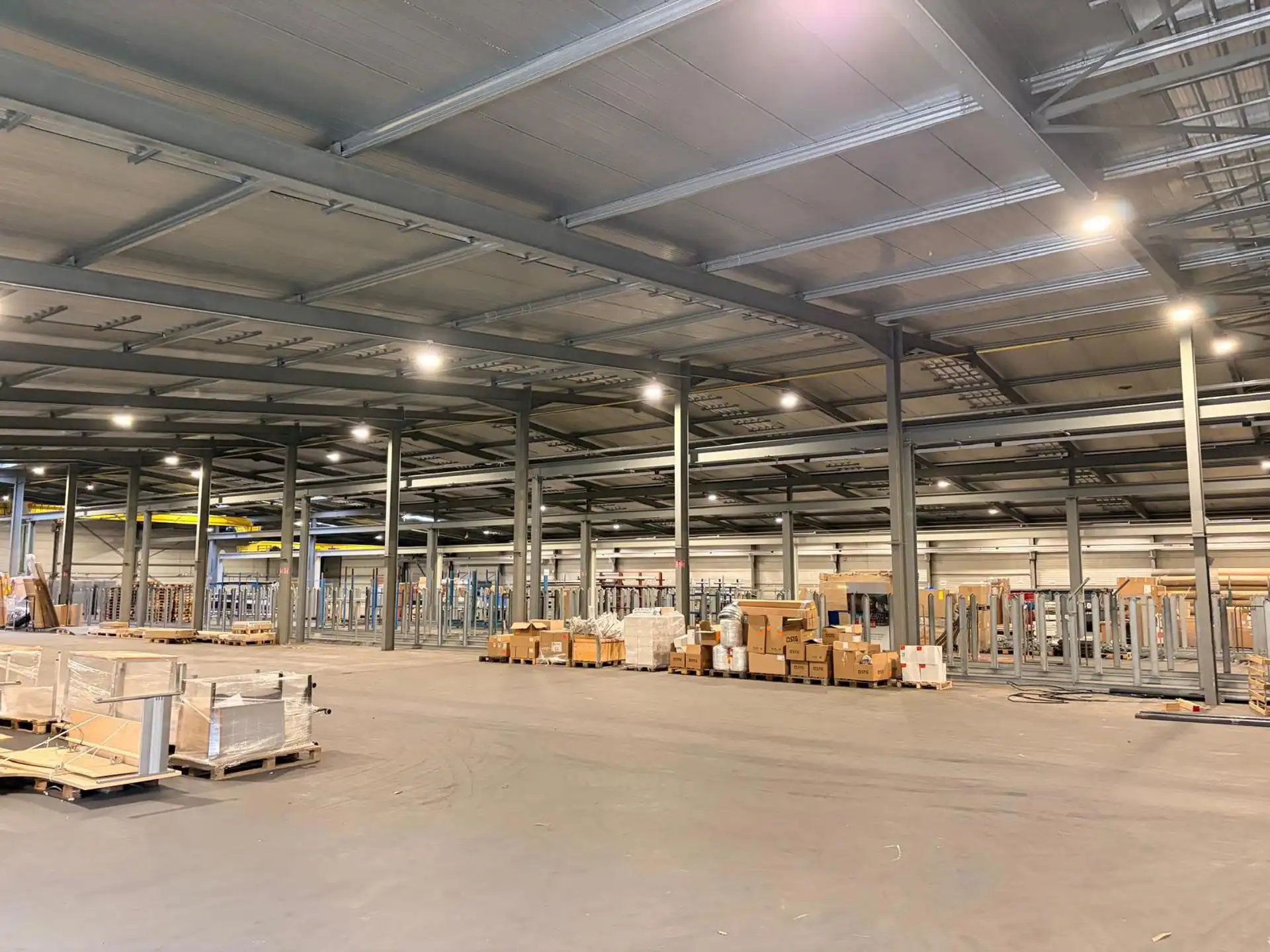 Bedrijfsvastgoed te huur foto 3