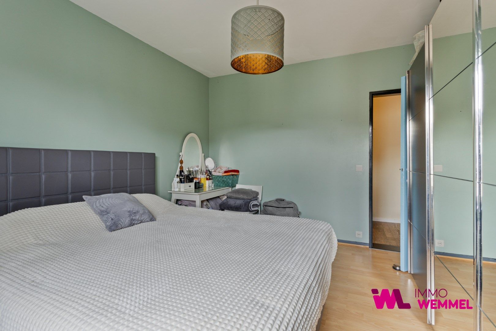 Appartement met 2 slaapkamers, kelder en garage foto 13