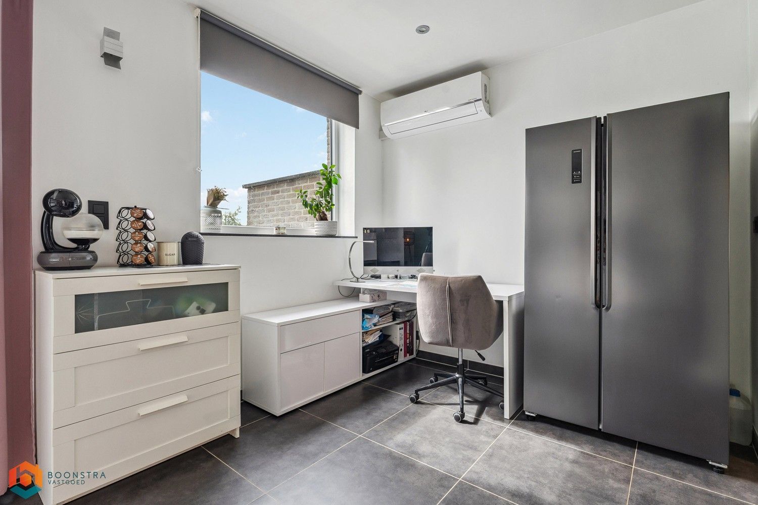 Gerenoveerde woning met 4 slpkrs, garage en tuin foto 8