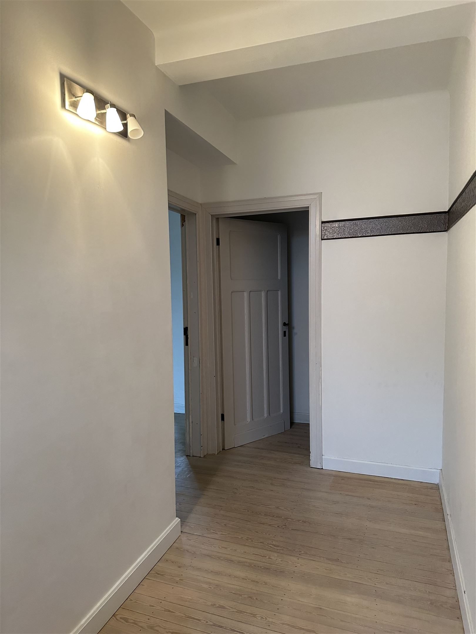 Ruim Duplex appartement met 2 slpk foto 6