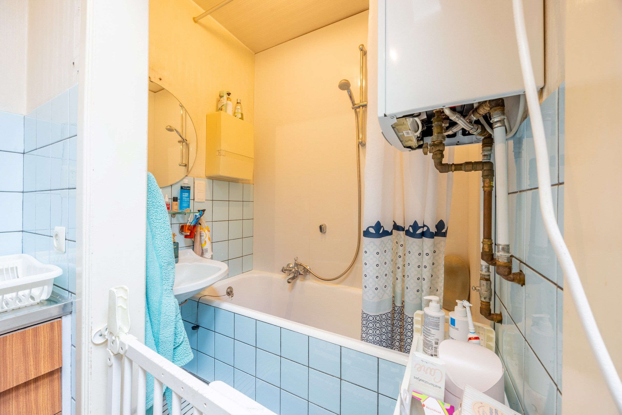 STADSWONING MET 3 SLAAPKAMERS EN TUIN foto 6