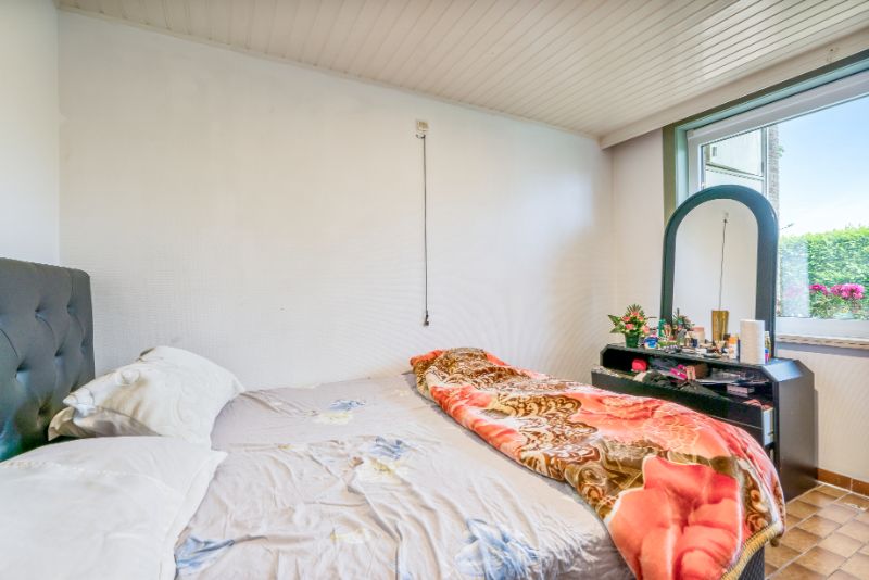 Gelijkvloers 2-slaapkamer appartement te koop in Roeselare foto 8