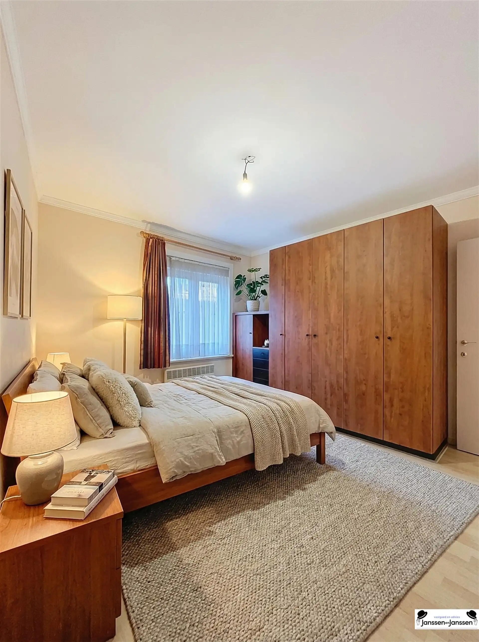 Ruim gelijkvloers appartement met topligging in Oostende foto 10