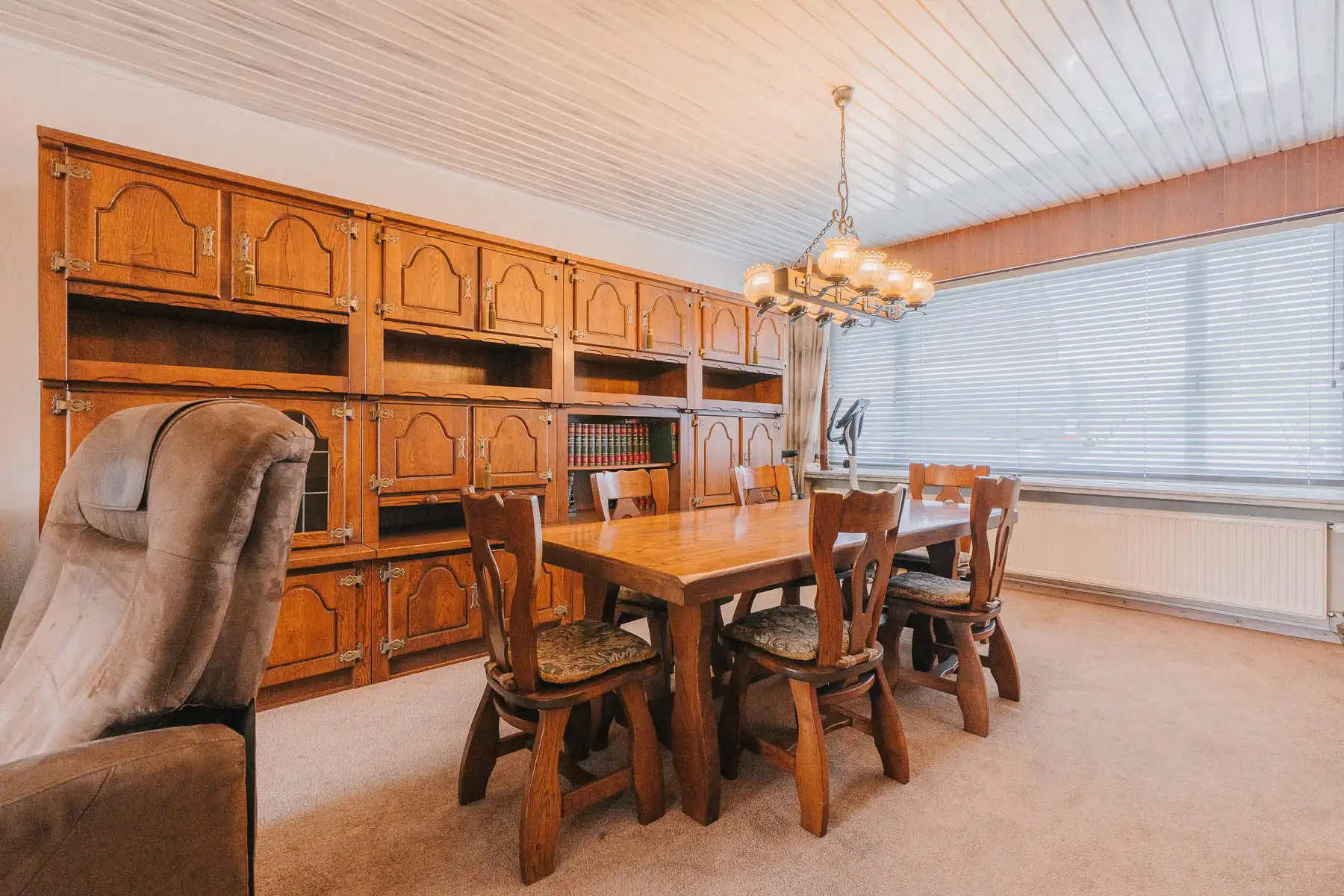 Karaktervolle woning met veel potentieel op toplocatie foto 4