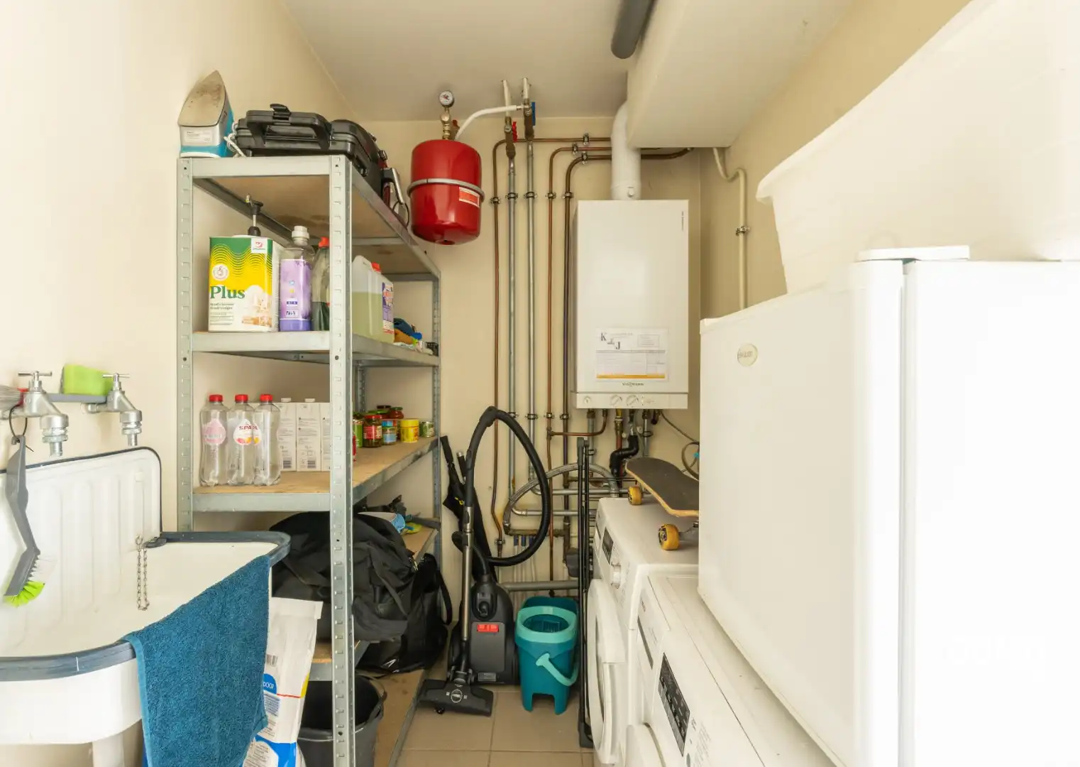 Landelijk wonen in stijl: instapklare pastorijwoning met prachtige tuin in Thiewinkel foto 8