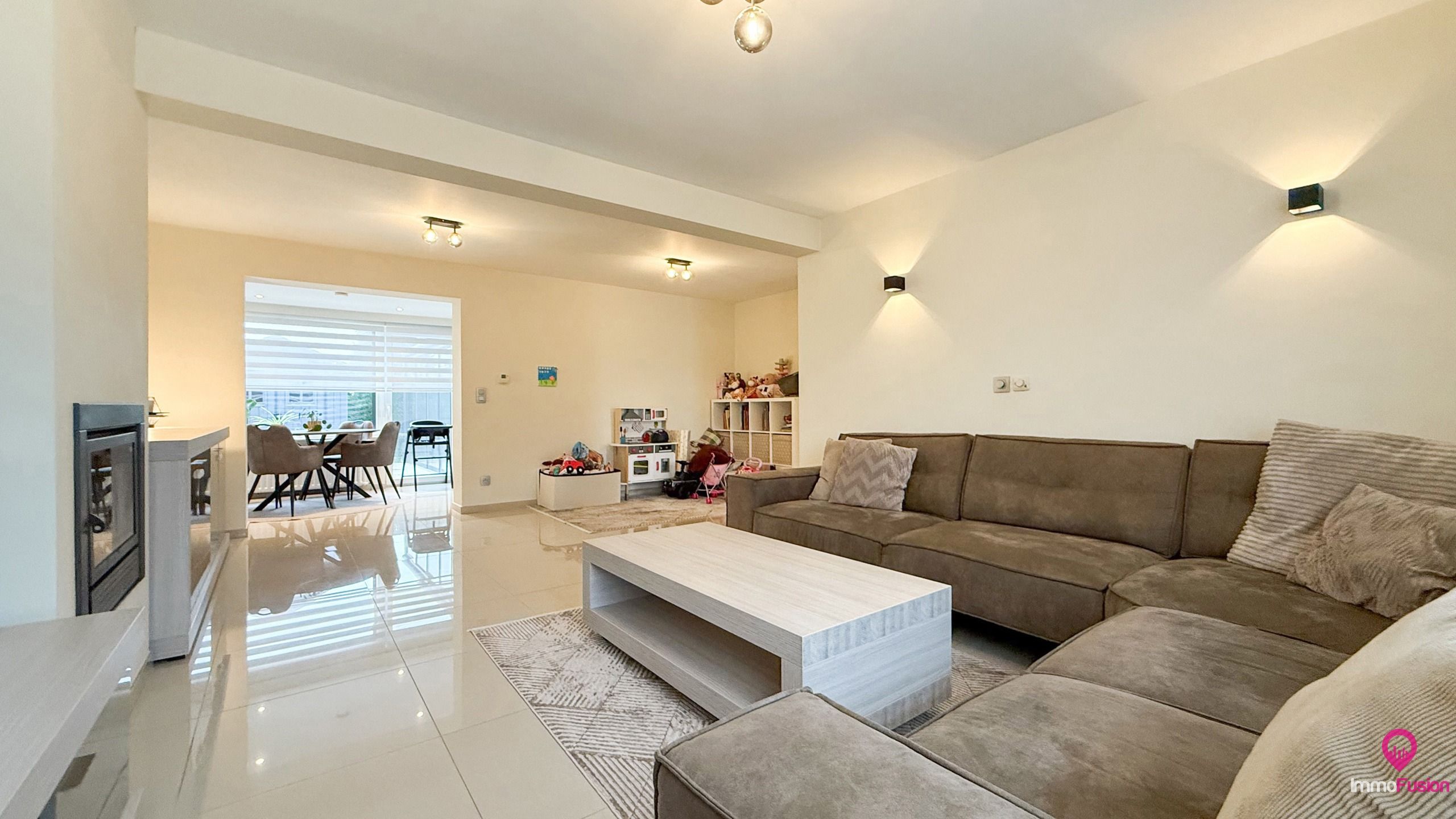 Mooie woning met moderne afwerking en gezellige veranda! foto 6