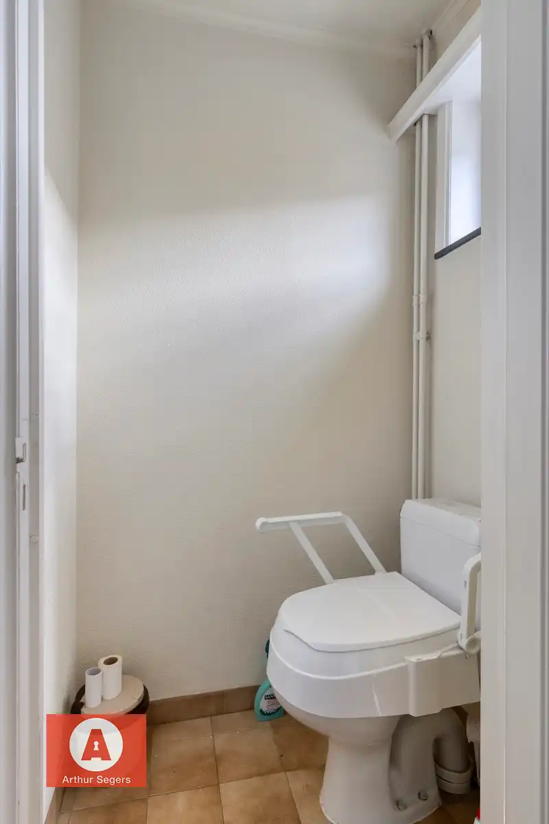 IN OPTIE - Onderhouden gezinswoning mét 3 slaapkamers en garage.  foto 5