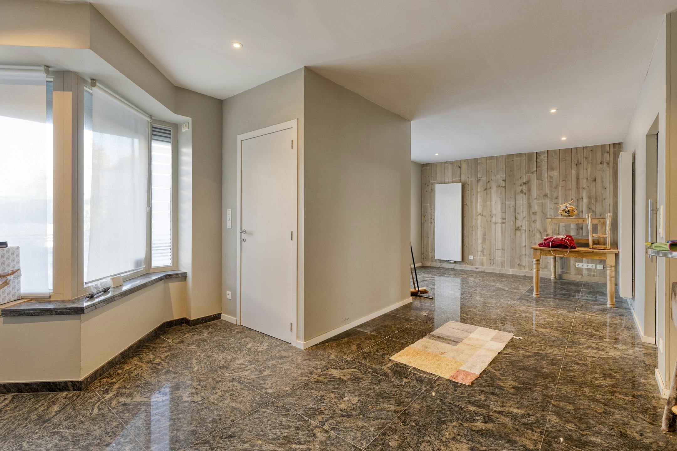 Multifunctioneel huis met 3 kamers te koop in Desselgem foto 3