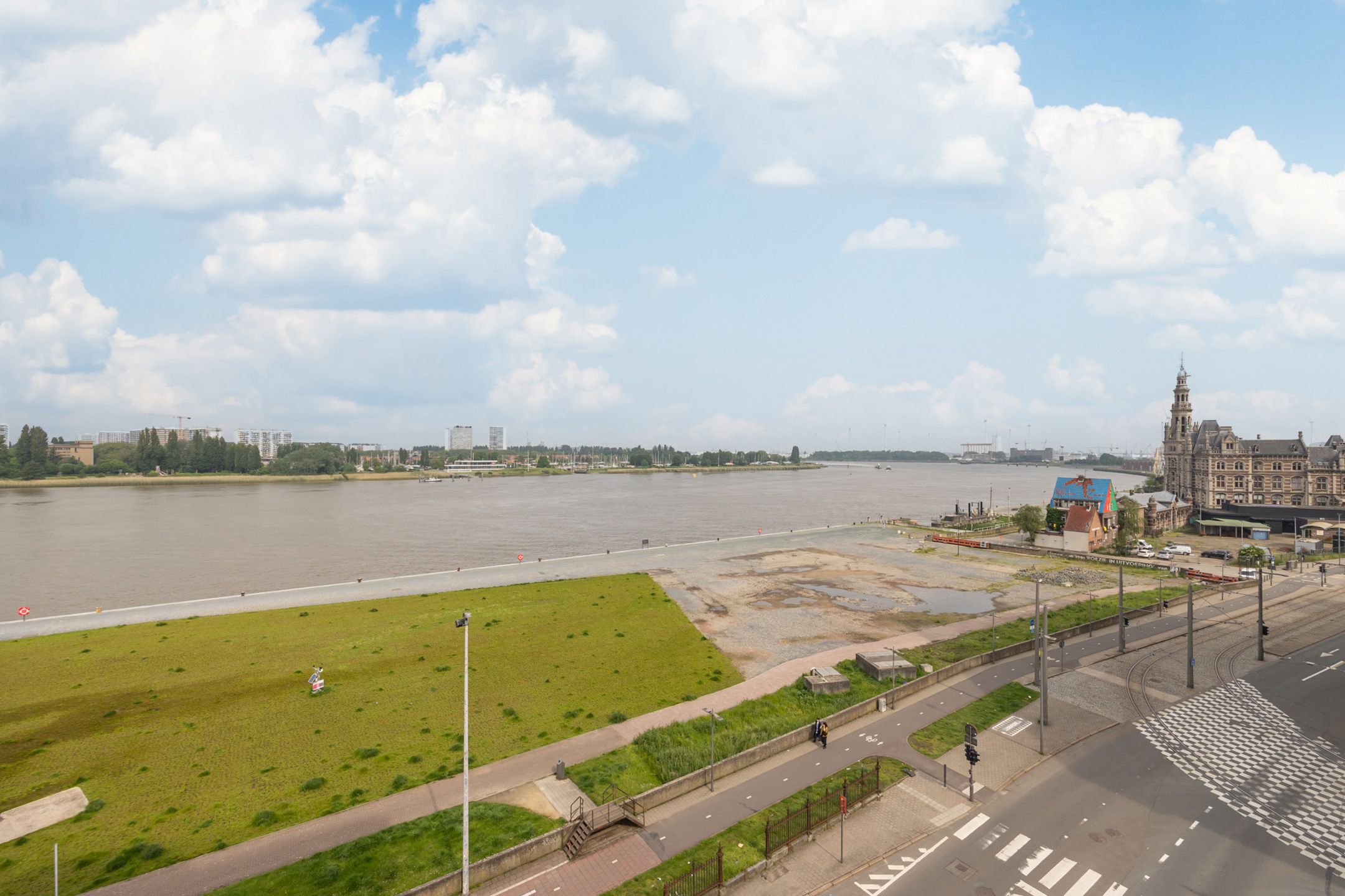 ANTWERPEN - Wonen aan de Schelde foto 14