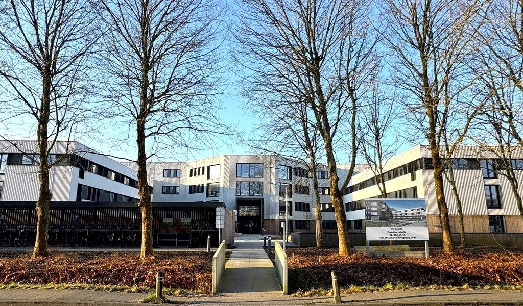 Vernieuwde kantoren te huur op toplocatie in Zwijnaarde foto 2