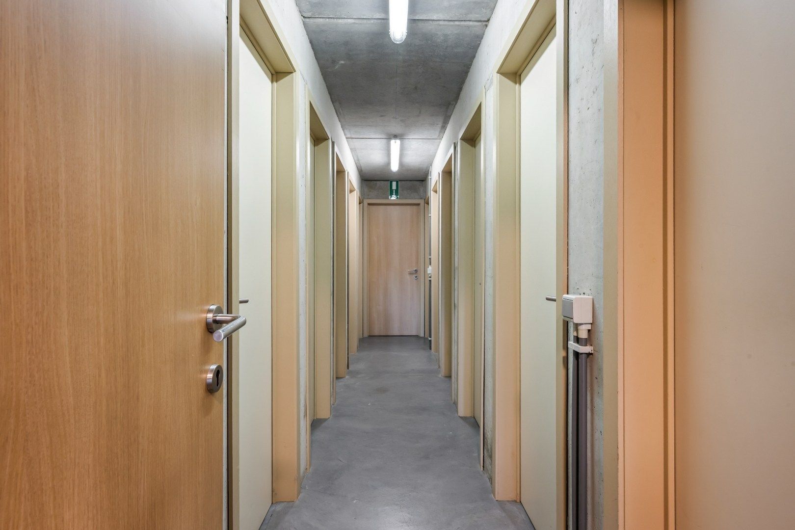 Prachtig appartement met 2 slaapkamers en 2 terrassen. foto 16