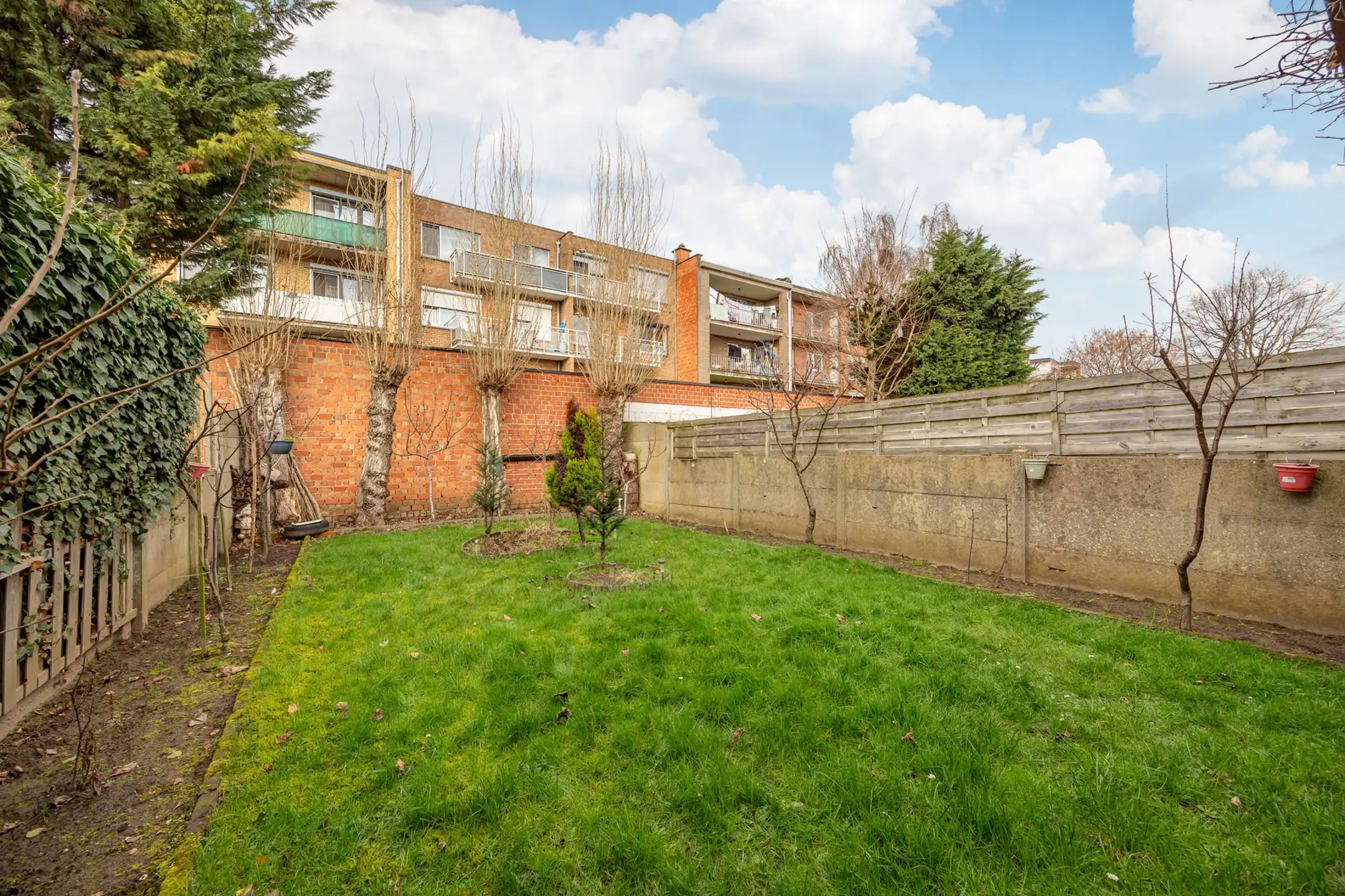 Instapklare gezinswoning met 3 slaapkamers foto 27