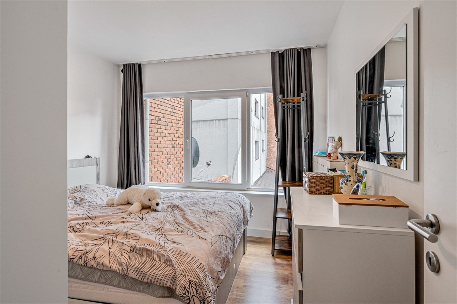 Centraal gelegen appartement met 2 slaapkamers op de tweede verdieping foto 8