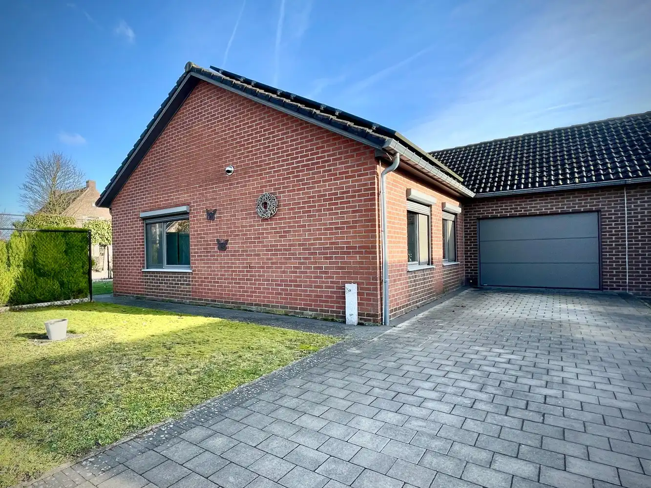 Bungalow met 3 slaapkamers, omringd met een mooie tuin in het rustige Rozendaal in Diepenbeek. foto 3