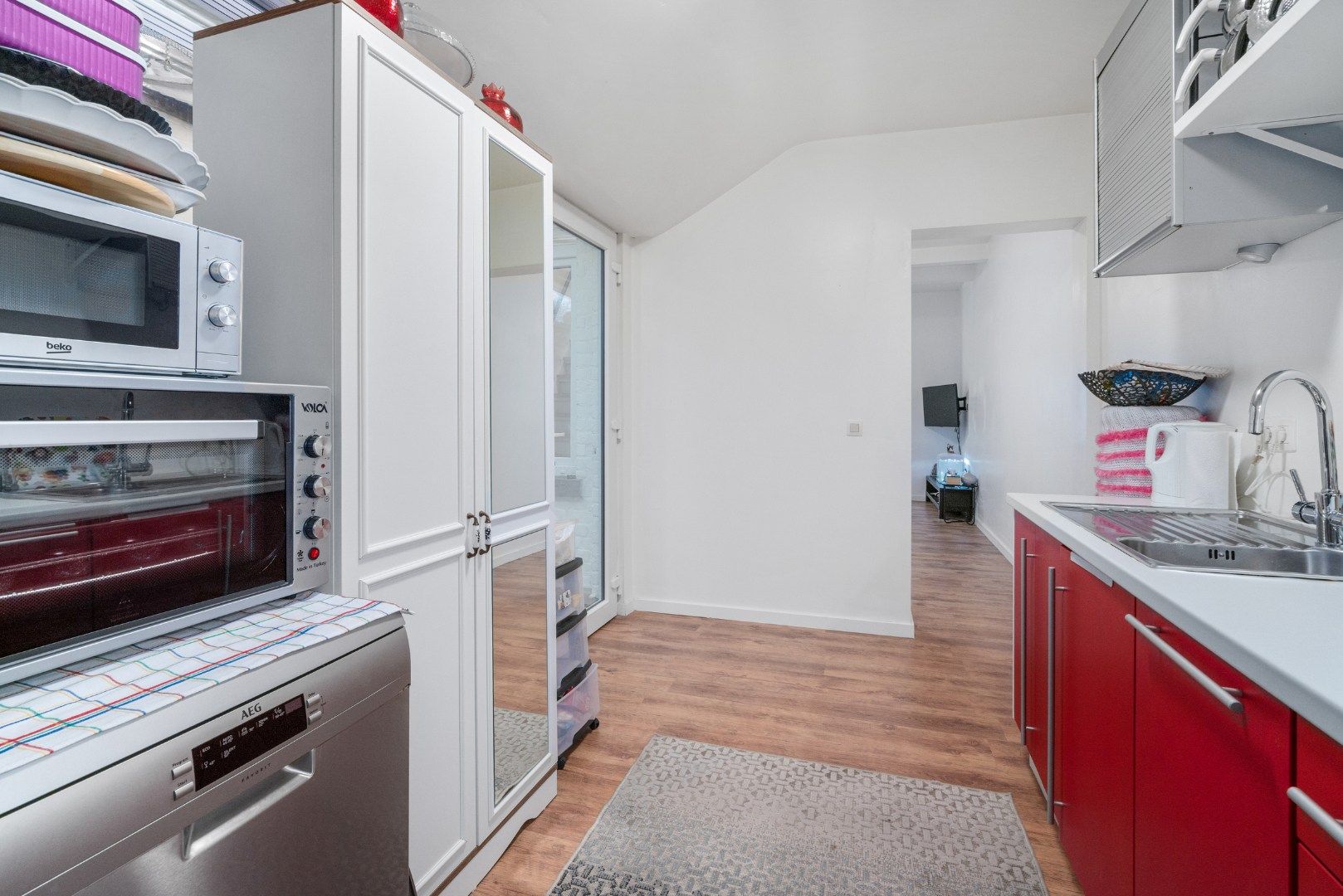 Instapklare stadswoning met ruime tuin foto 7